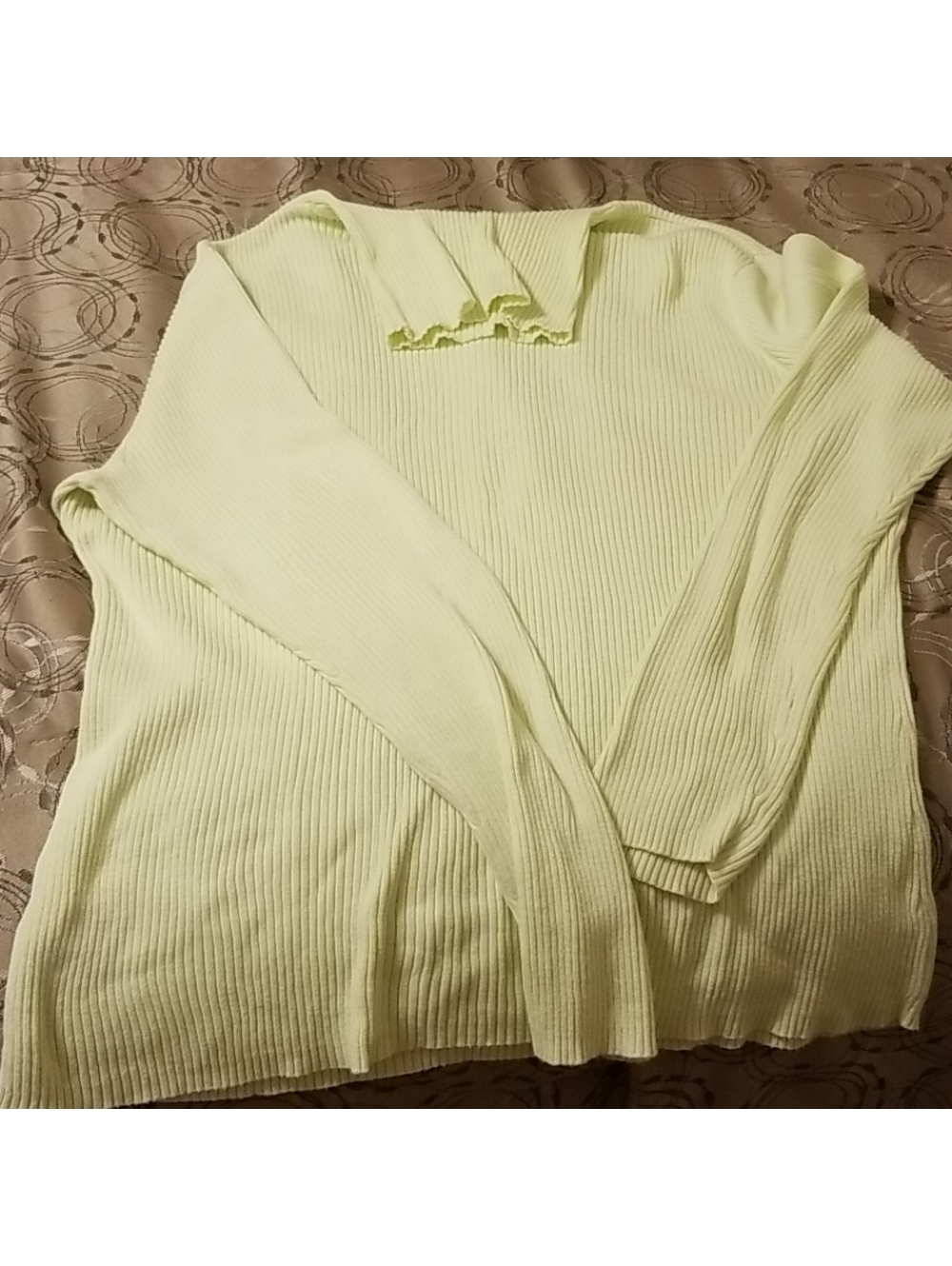 Croft & Barrow light green turtle neck sweater